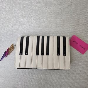 NWT Betsey Johnson Play It Again Piano Keyboard Crossbody Bag